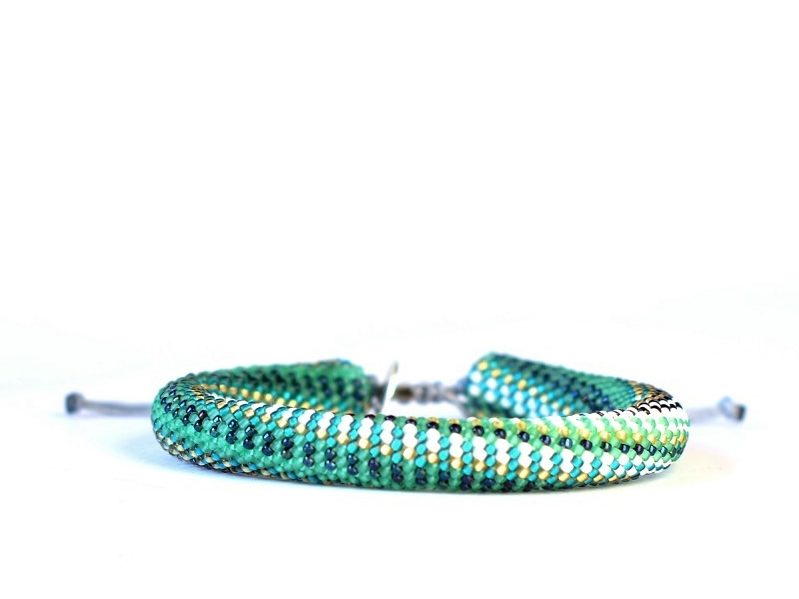 Iterum Women's Bracelet in Evocative Emerald Variation - PORTOMEA JEWELRY - ITERUM COLLECTION