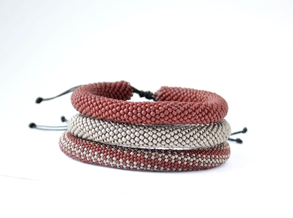 Men's Bangle in Maroon and Linen PORTOMEA & MEMENTO COLLECTION